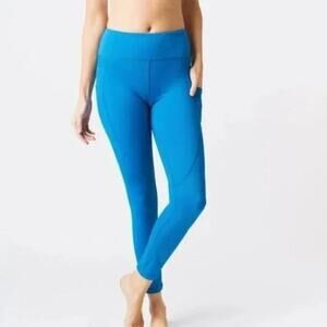 ZYIA Active Women's Royal Blue Pocket Light n Tight Mid-Rise 7/8 24" Leggings